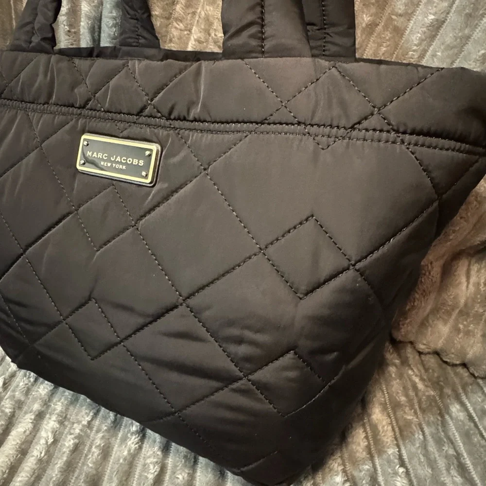 Marc Jacobs Black Quilted Tote Bag - Picture 5 of 14